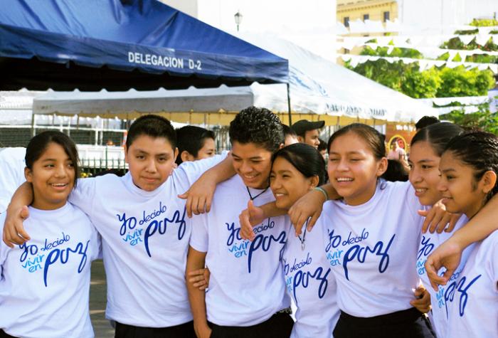 Campaña 'Yo decido vivir en paz' financiada por el Fondo ODM en El Salvador.