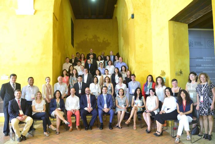 Participantes en el Encuentro Iberoamericano sobre la Institucionalización de la Evaluación. SGCID