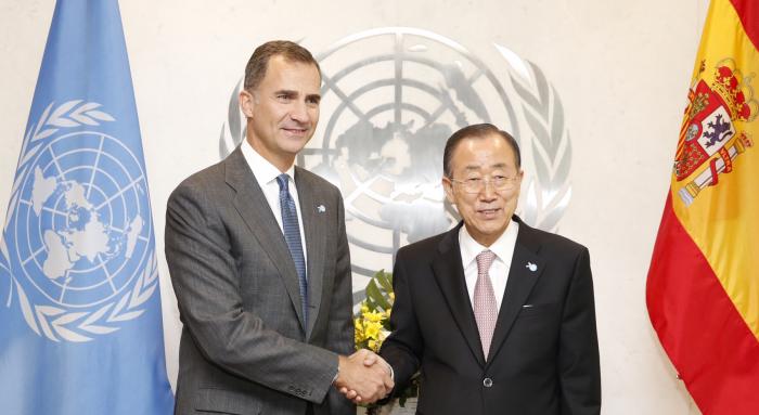 Su Majestad el Rey y el Secretario General de las Naciones Unidas